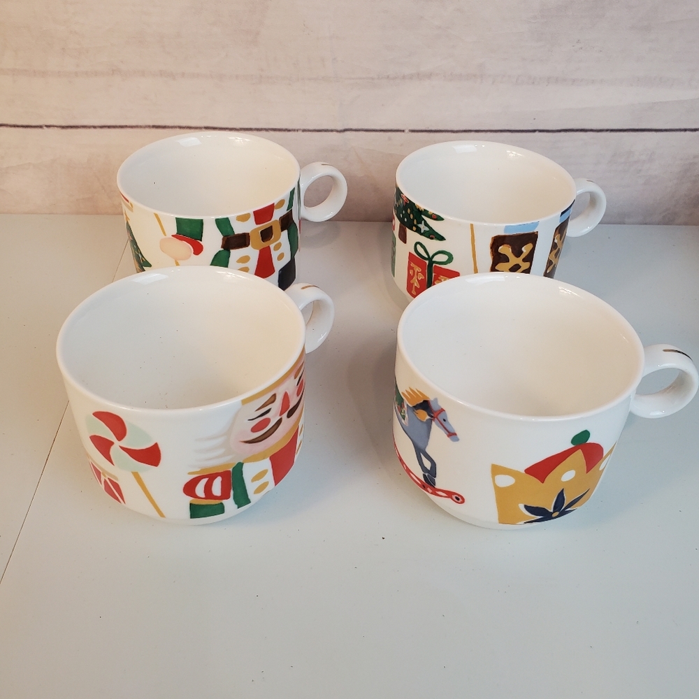 4 Christmas cups set, - Picture 4 of 5